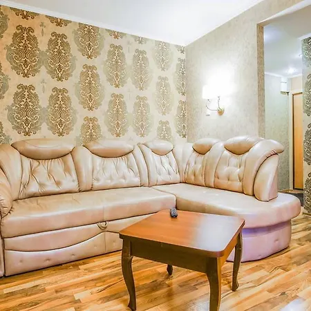 On Jakub Kolas Square Apartament Mińsk