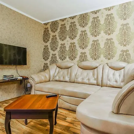 On Jakub Kolas Square Apartament Mińsk
